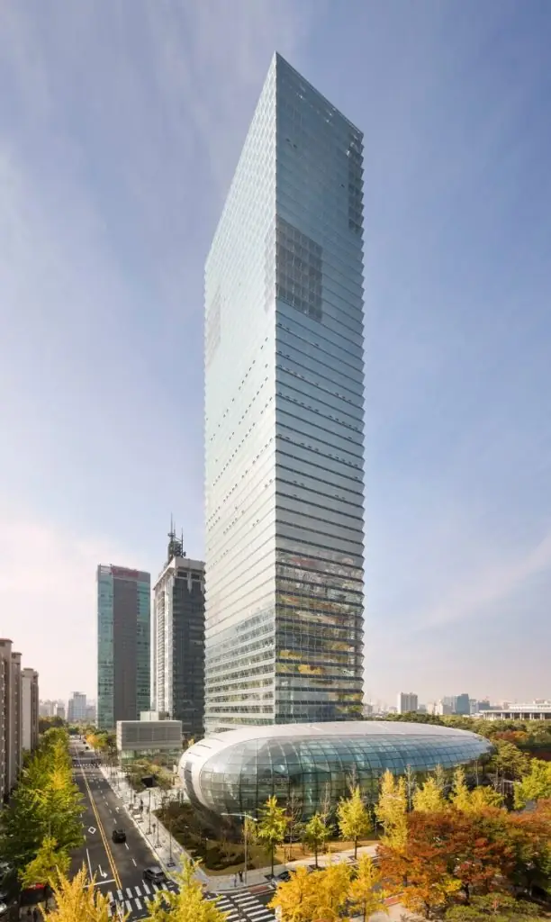 Torre FKI