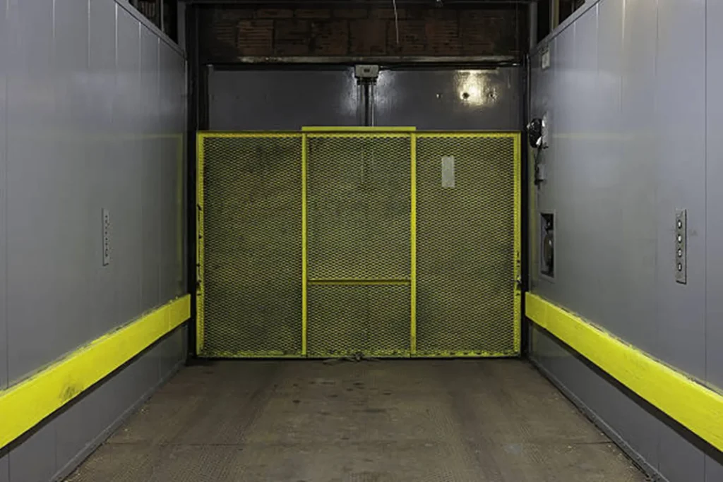 Vertika caracteristicas de un elevador industrial